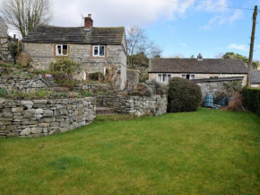 2 Bed in Ashford in the Water PK932
